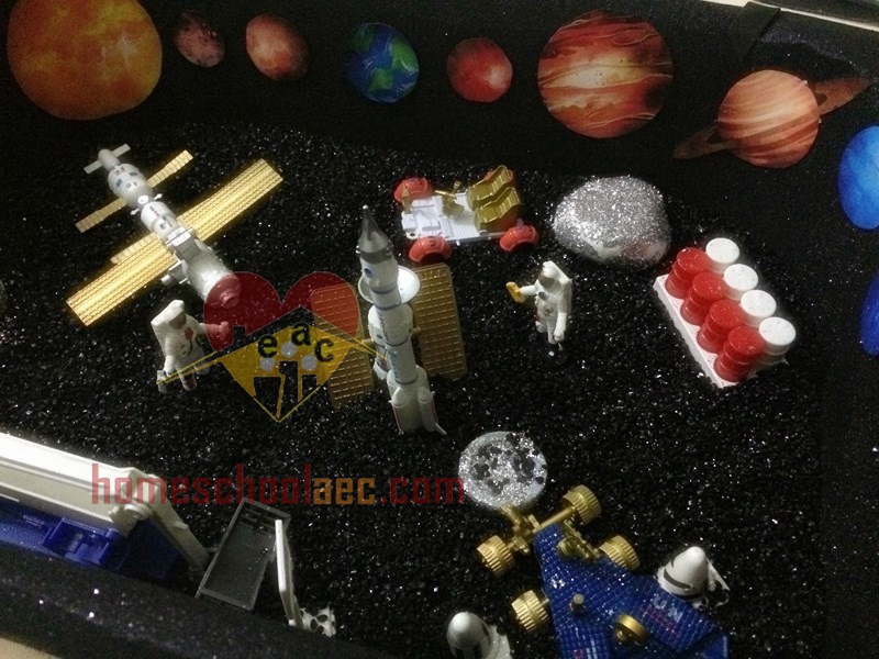 space sensory table