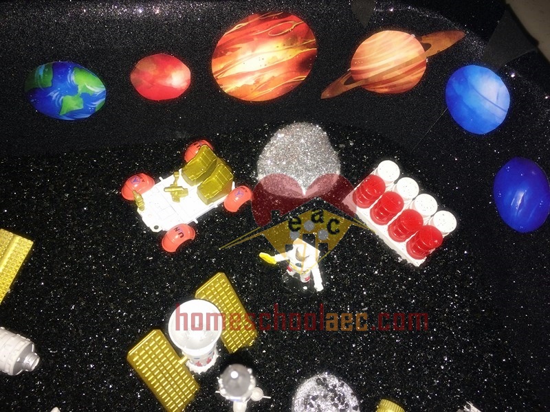 planet sensory table