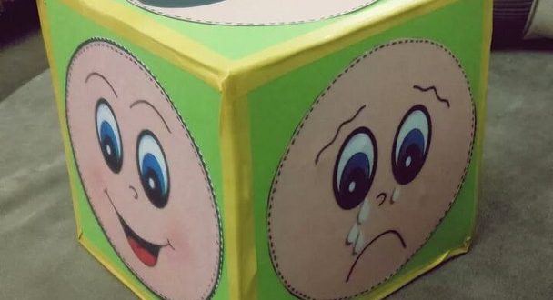 emotions face cube