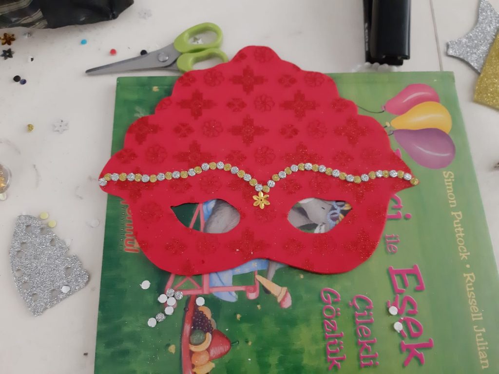 princess face mask activity